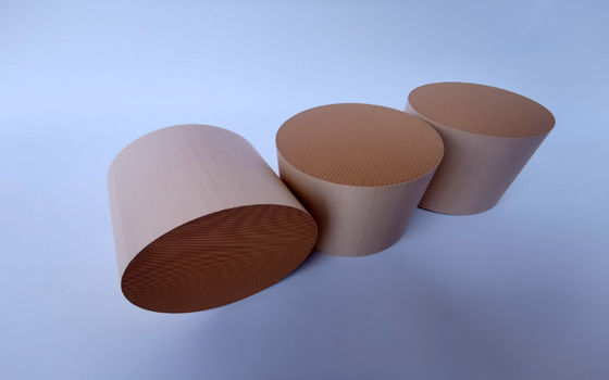 Favo ceramico della marmitta catalitica del gas naturale del CH4 NMHC CO NOx