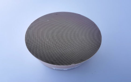 catalizzatore del pentossido di vanadio v2o5