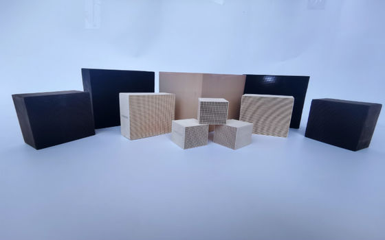 catalizzatore di trattamento di odore del COV del catalizzatore di rimozione dell'ozono di 150x150mm