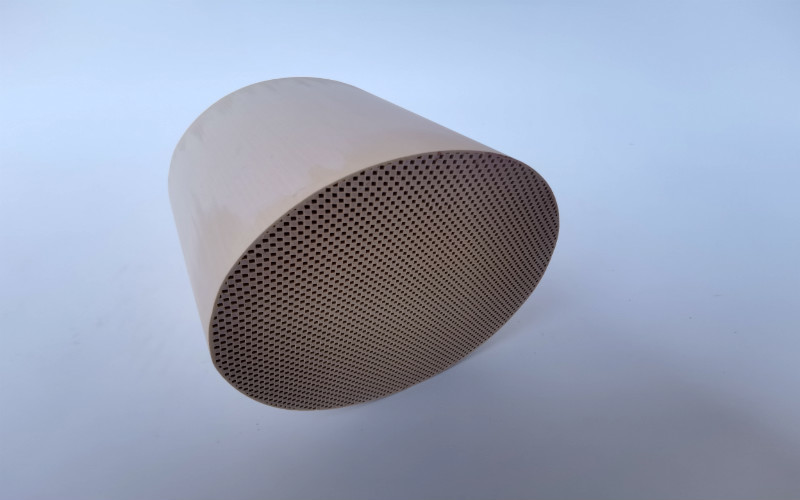 Euro polverizzato 6 dell'euro 5 di Dpf del filtro dallo scarico diesel del motore del documento Poc Catalytic Converter